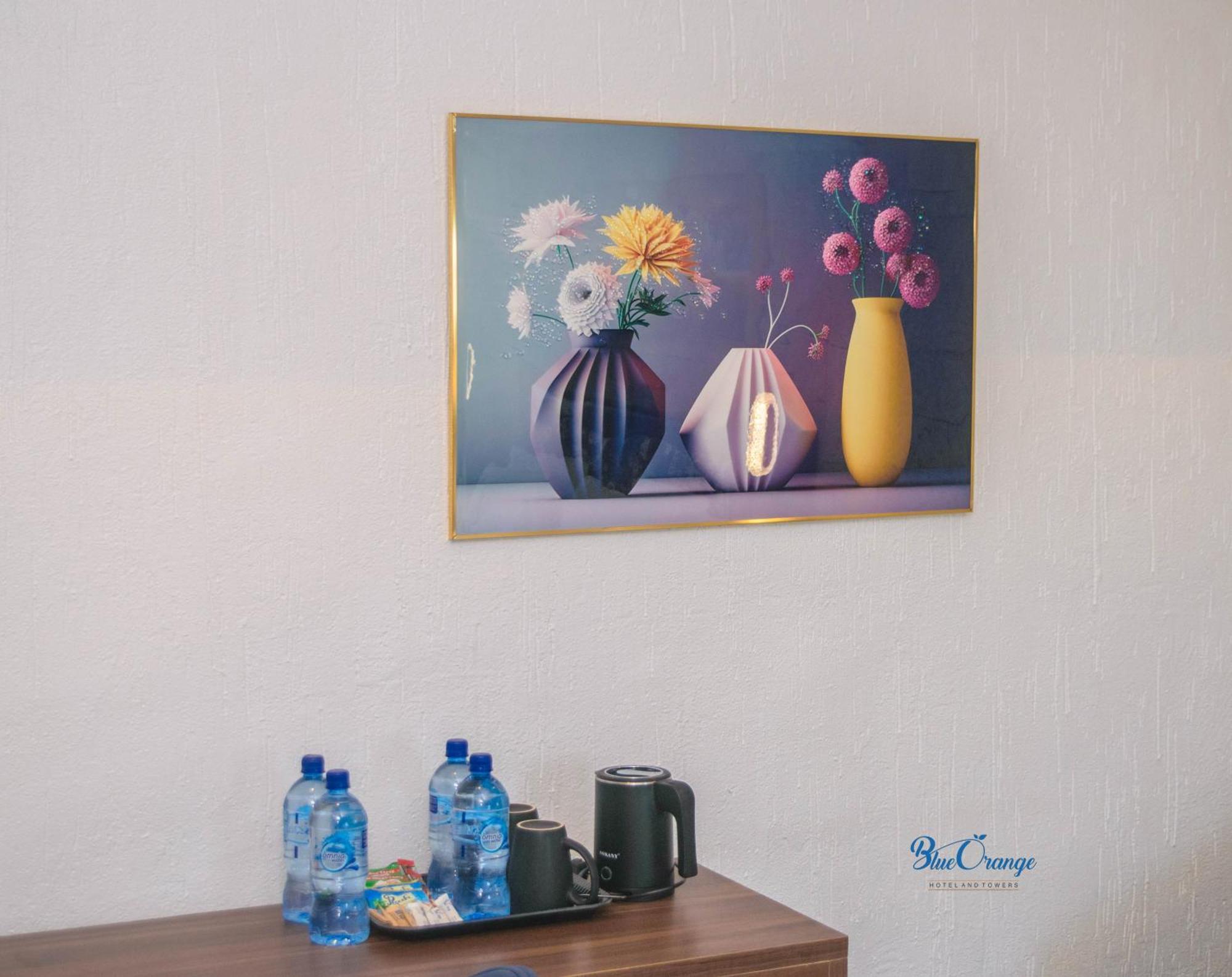 Blue Orange Hotel And Towers Shomolu Bagian luar foto