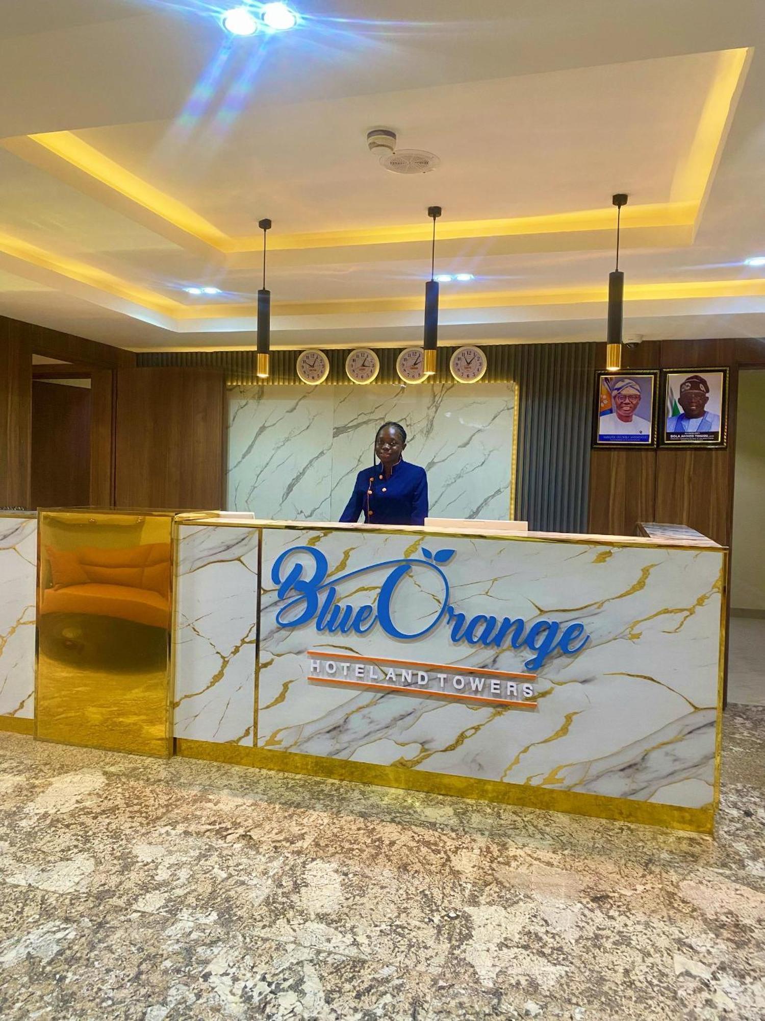 Blue Orange Hotel And Towers Shomolu Bagian luar foto